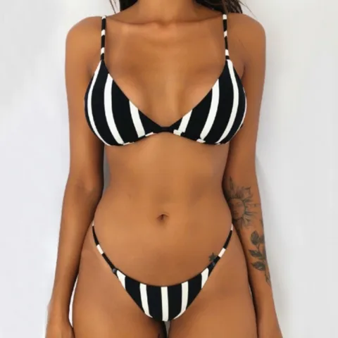 Conjunto de biquíni floral impresso Biquínis e fatos de banho - nacloset 26
