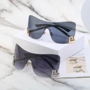 Óculos de sol para mulher sem aro e resistentes a UV FreeShipping - nacloset 2