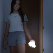 Lâmpada LED Inteligente Portátil Clominy Bebés e Crianças - nacloset 2