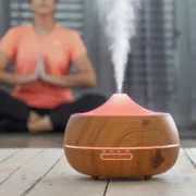 Humidificador Difusor de Aromas com LED Multicores Wooden-Effect InnovaGoods Ambientadores automáticos - nacloset