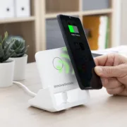Carregador sem Fios de Várias Posições com Base de Suporte Pomchar Acessórios para telemóveis e tablets - nacloset