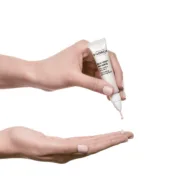 Fluido de Beleza Iluminador Filorga Cremes anti-rugas e hidratantes - nacloset 2