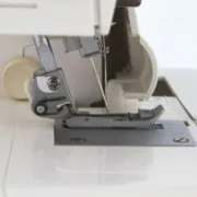Máquina de Costura Łucznik Overlock 820D-3 Casa | Jardim - nacloset 2