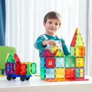 Blocos de Construção Magnéticos 3D Magoks InnovaGoods 57 Peças Bebés e Crianças - nacloset