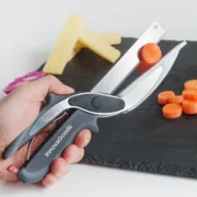 Faca-Tesoura com Mini Tábua de Cortar Integrada Acessórios de Cozinha - nacloset 2