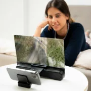 Ampliador de Ecrã para Telemóveis com Altifalante Recarregável Screenier InnovaGoods Acessórios para telemóveis e tablets - nacloset