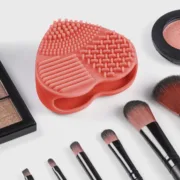 Produto para a limpeza de pincéis de maquilhagem Heart InnovaGoods Acessórios e organizadores - nacloset 2