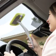 Limpa-vidros com Pulverizador (2 em 1) Acessórios para Automóveis - nacloset