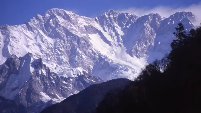 Encontrados corpos de 5 alpinistas desaparecidos desde novembro no Nepal