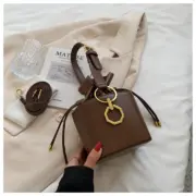 Bolsa transversal de mão (Vintage minimalista) Carteiras e Bolsas - nacloset