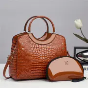 Bolsa de mão com estampa de cobra (2 peças) Carteiras e Bolsas - nacloset