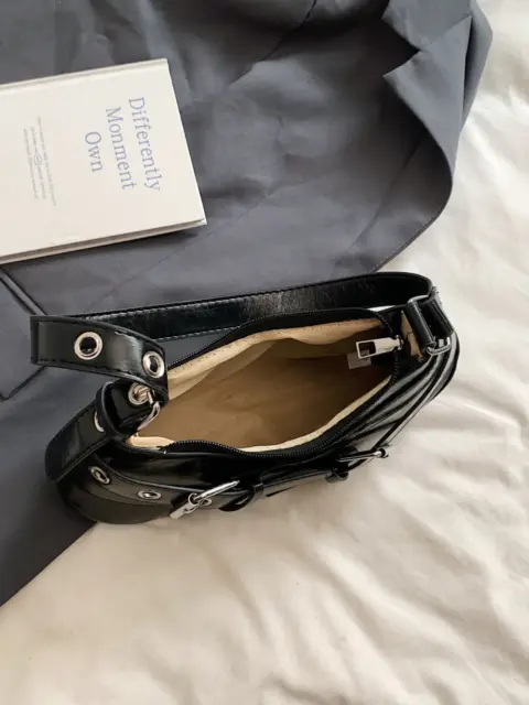Bolsa de ombro com fivela em couro PU Carteiras e Bolsas - nacloset 9