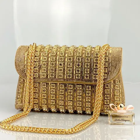 Packet style evening dress, adorned with brooch and chain strap with rhinestones Wallets and Bags - NAcloset 5