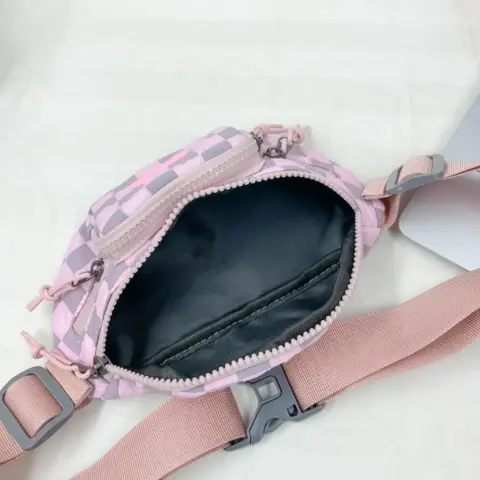 Bolsa de cintura transversal de nylon xadrez com alça ajustável Bolsa de cintura - nacloset 5