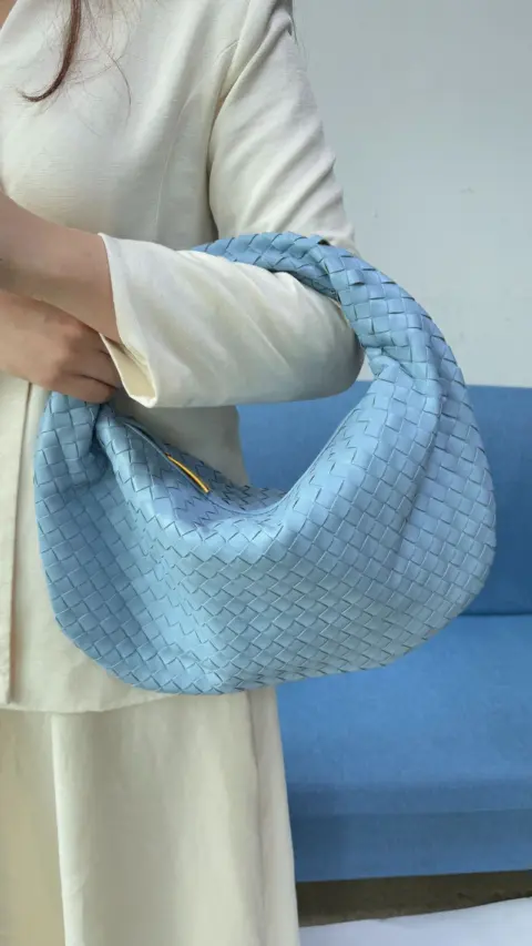 Bolsa feminina grande de tecido trançado (grande capacidade) Carteiras e Bolsas - nacloset 13