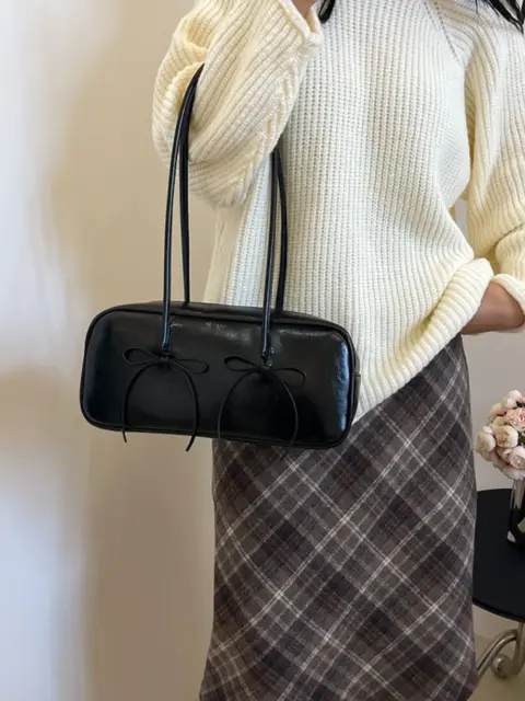 Synthetic leather shoulder bag with lace detail Cartons and Bags - NAcloset 11
