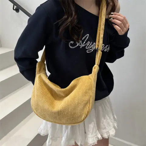 Bolsa romântica de grande capacidade em meia-lua (estilo japonês) Carteiras e Bolsas - nacloset 4 Bolsa romântica de grande capacidade em meia-lua (estilo japonês) Carteiras e Bolsas - nacloset 4