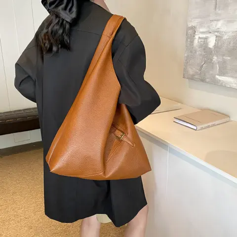Bolsa de couro macio de cor sólida para usar ao ombro Carteiras e Bolsas - nacloset 4