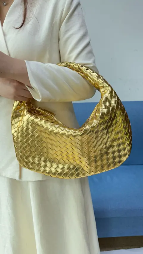 Bolsa feminina grande de tecido trançado (grande capacidade) Carteiras e Bolsas - nacloset 22