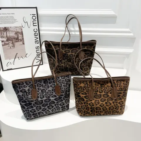Bolsa de ombro e de mão em couro PU com estampa de leopardo Carteiras e Bolsas - nacloset 4
