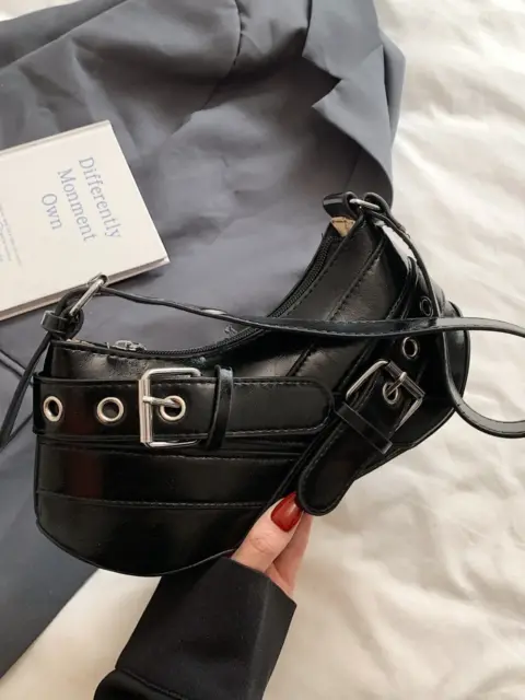 Bolsa de ombro com fivela em couro PU Carteiras e Bolsas - nacloset 11