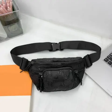Bolsa de cintura transversal de nylon xadrez com alça ajustável Bolsa de cintura - nacloset 13