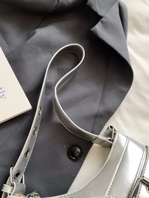 Bolsa de ombro com fivela em couro PU Carteiras e Bolsas - nacloset 15