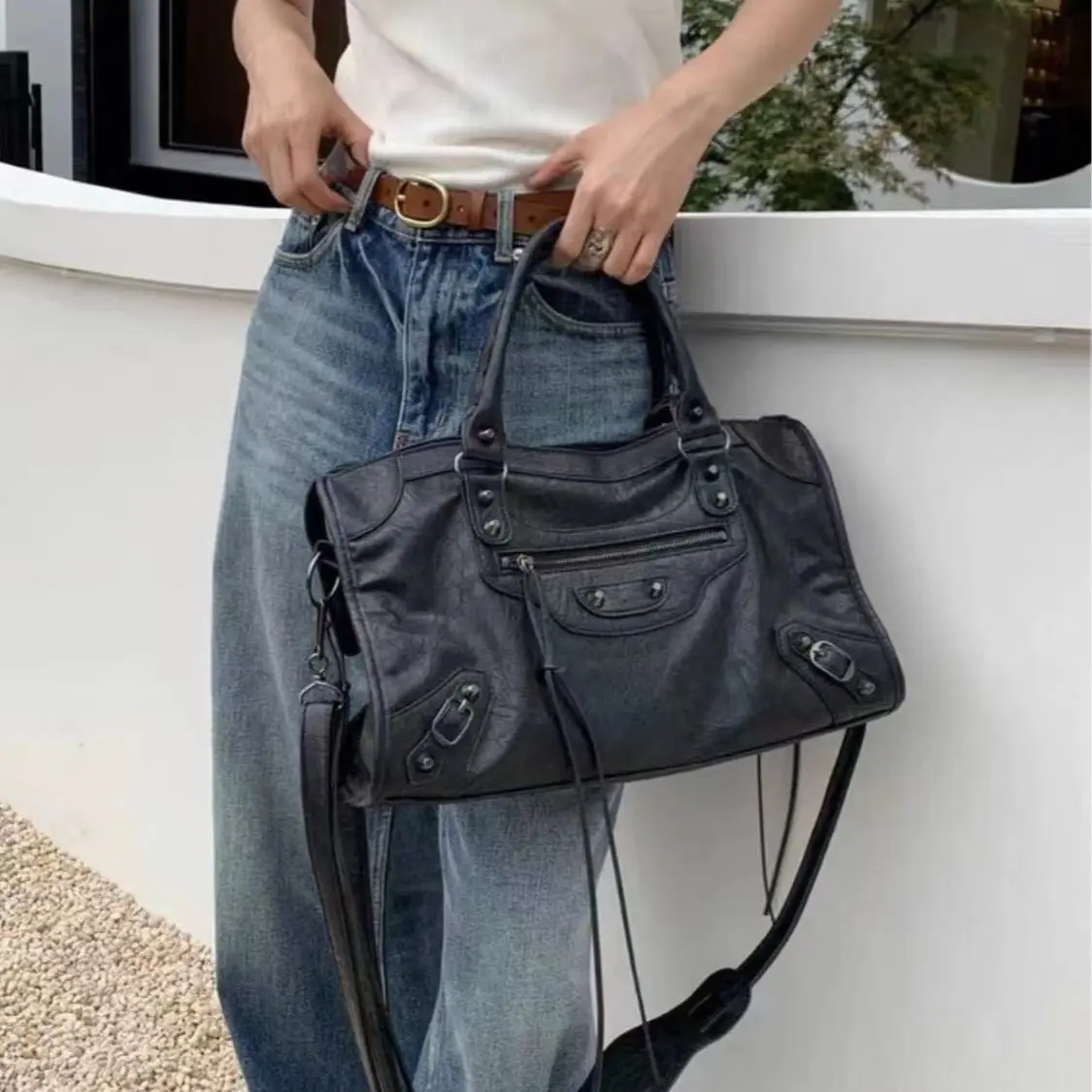 Bolsa Rivet Casual feminina moderna (Grande Capacidade) Carteiras e Bolsas - nacloset 2 Bolsa Rivet Casual feminina moderna (Grande Capacidade) Carteiras e Bolsas - nacloset 2