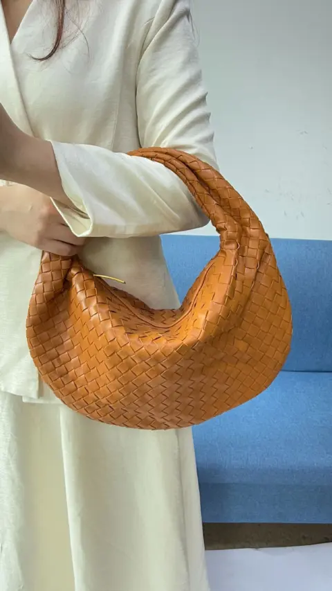 Bolsa feminina grande de tecido trançado (grande capacidade) Carteiras e Bolsas - nacloset 25