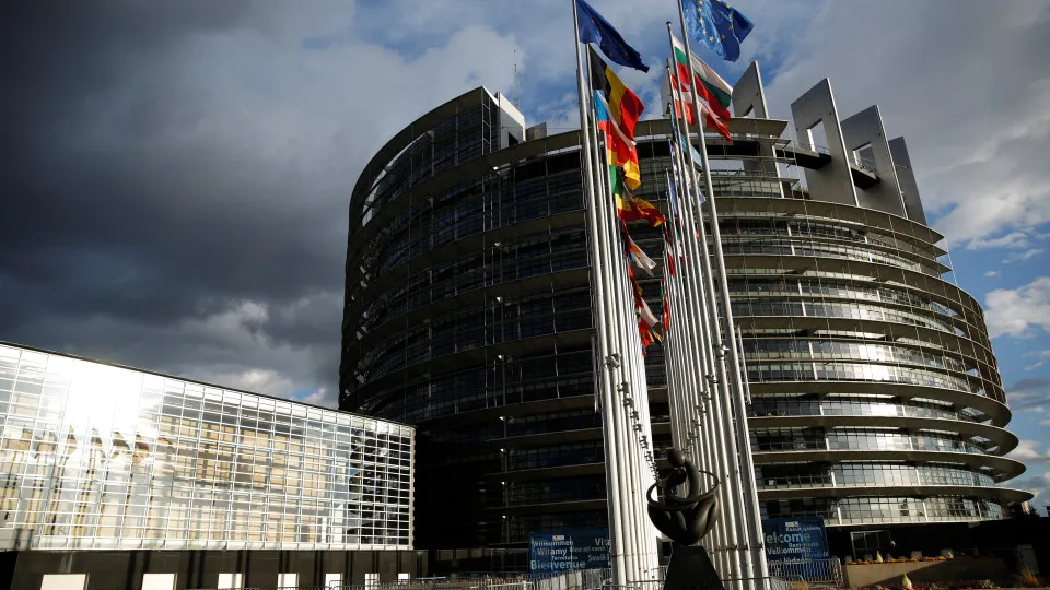 Parlamento Europeu pede à UE que proteja o TPI com Estatuto de Bloqueio