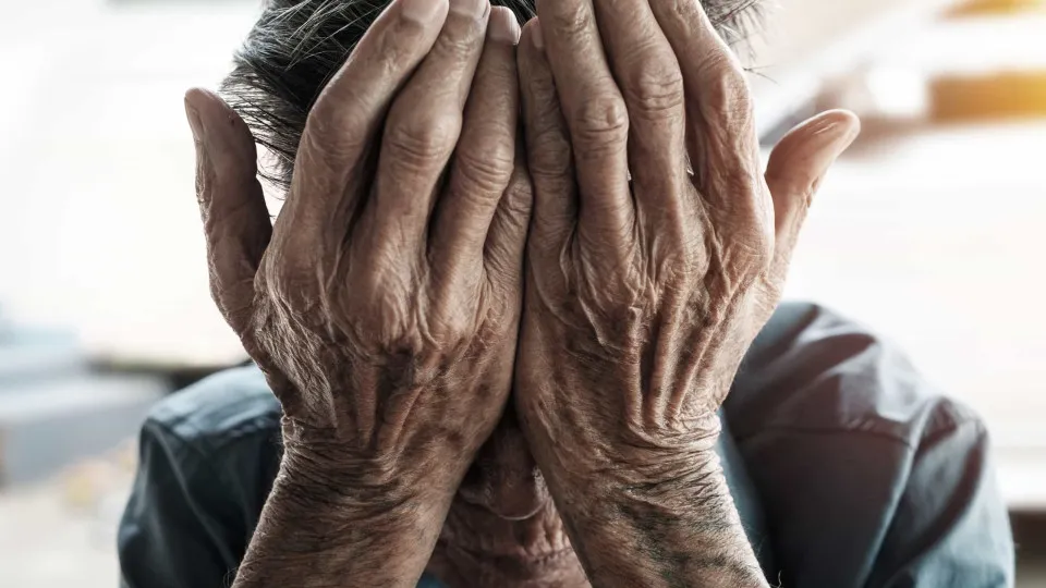 Elderly? Security on the street, at home and against scams. The advice of the PSP