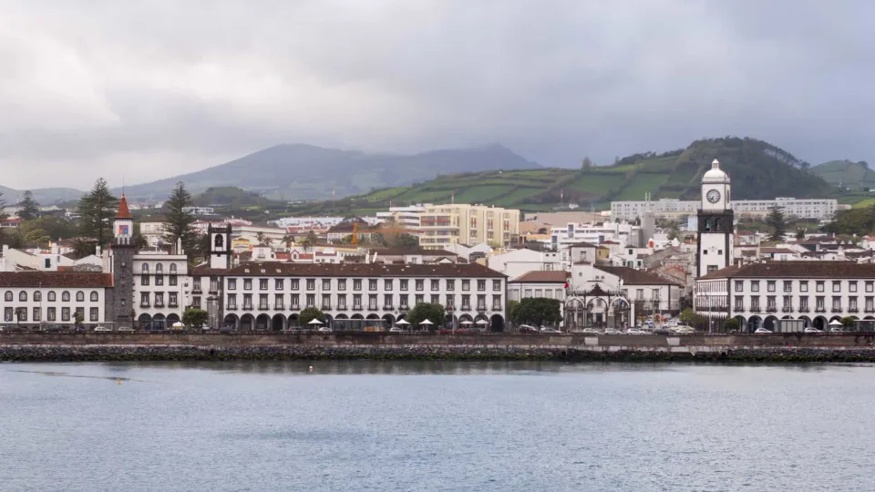 Azores wants Republic to recognise its