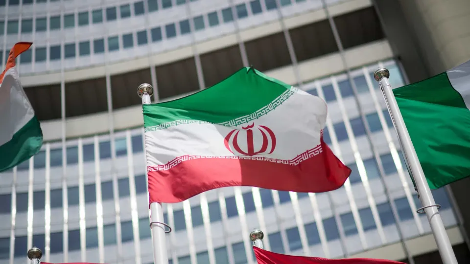 Iran only admits negotiations with the US without pressure
