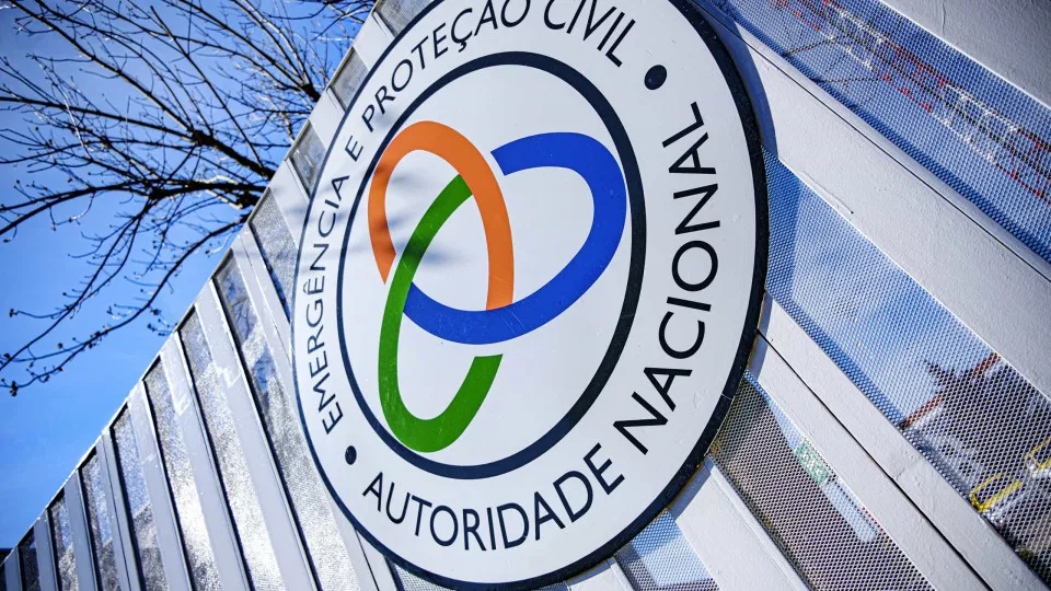 Proteção Civil confirma ciberataque e aconselha