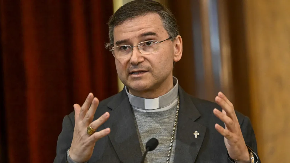 Américo Aguiar expresses solidarity with Pope after announcement of surgery