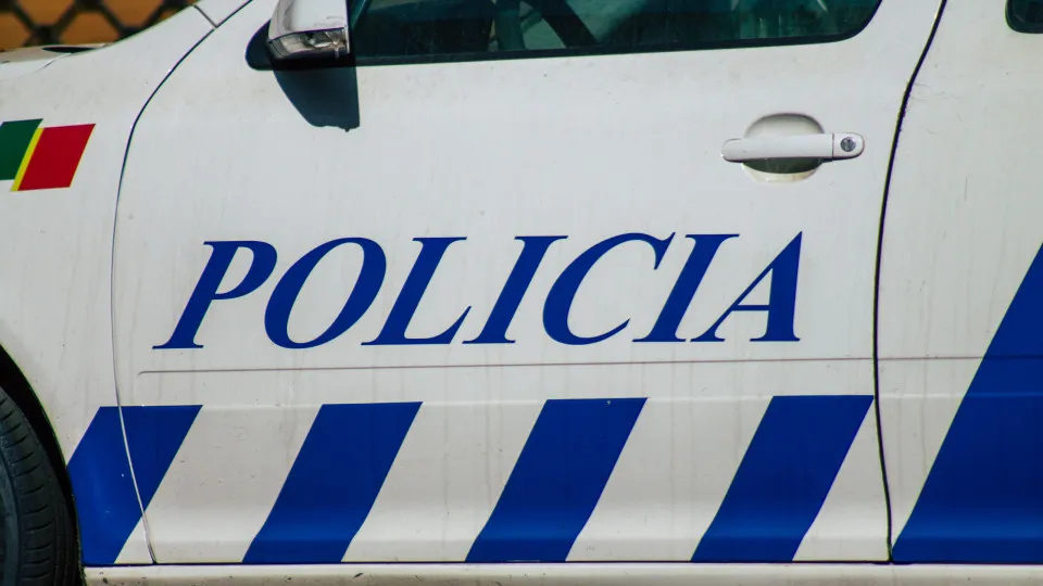 Minors steal in Lisbon with dagger: Two go to the institution