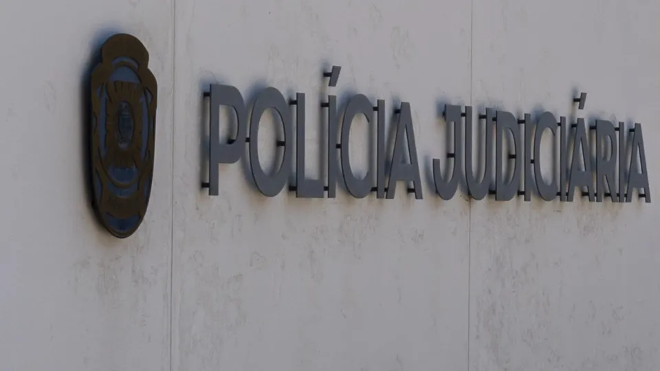 Dissatisfied for relationship, assaulted ex. He was wanted in Brazil