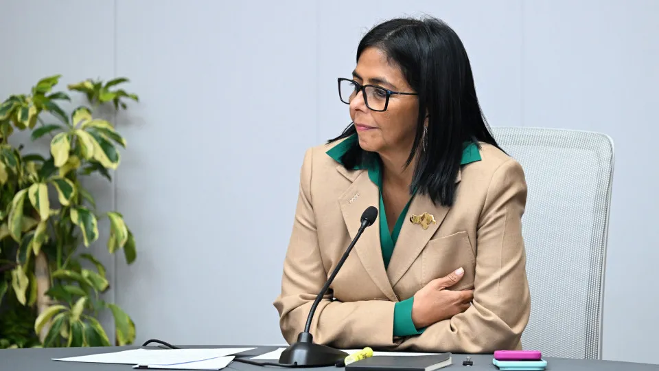 Petróleo? Delcy diz que Venezuela está a negociar mais 44 acordos