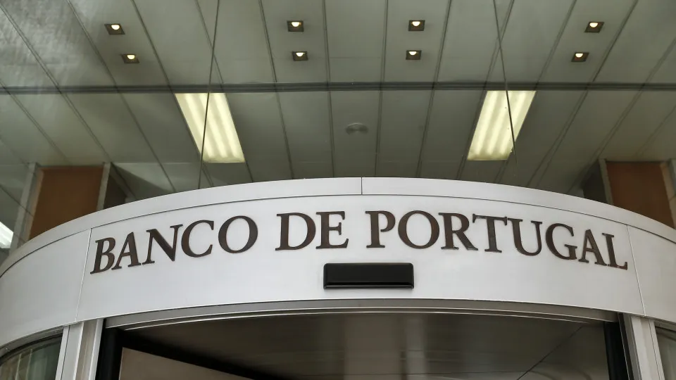 Novos contratos de empréstimos à habitação recuam para 2.129 milhões