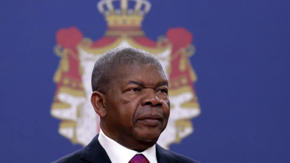 Presidente de Angola pede mais recursos para a agência de desenvolvimento