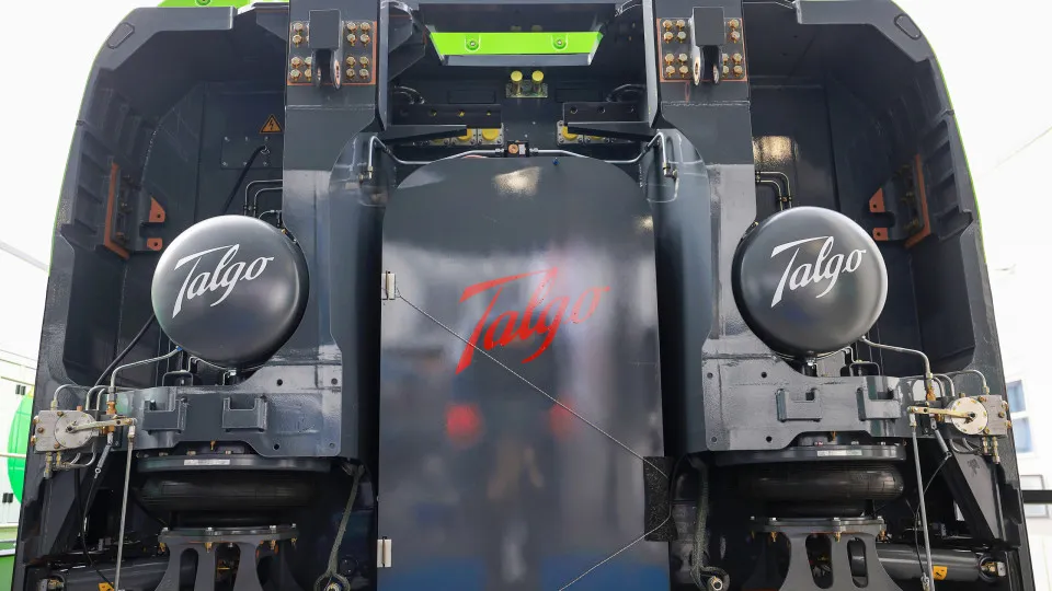 Talgo vai desenvolver nova geração de comboios de alta velocidade