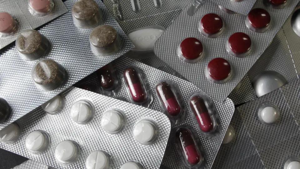 Infarmed prohibits the export of 52 medicines