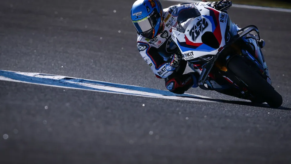 Oliveira came to lead, but it was 10th in the first training in Estoril