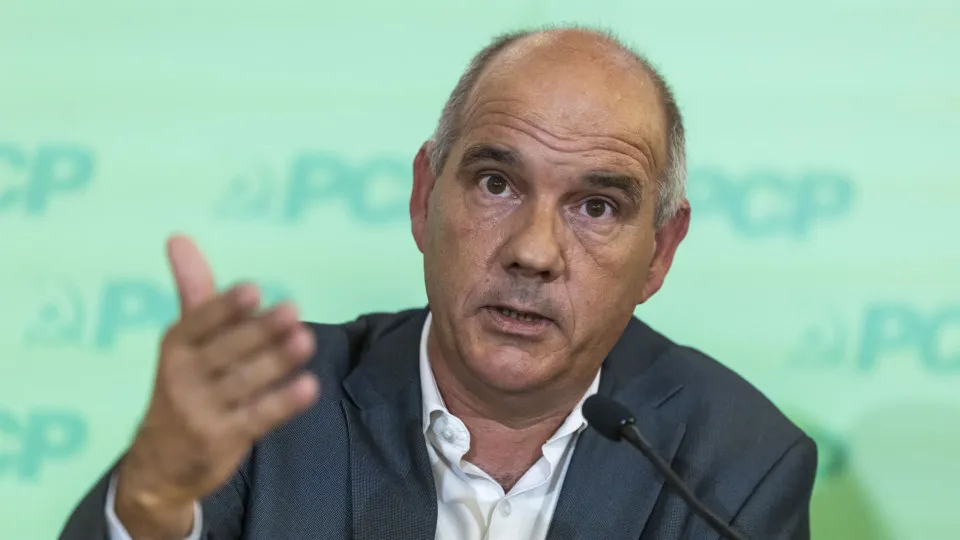 Raimundo critica