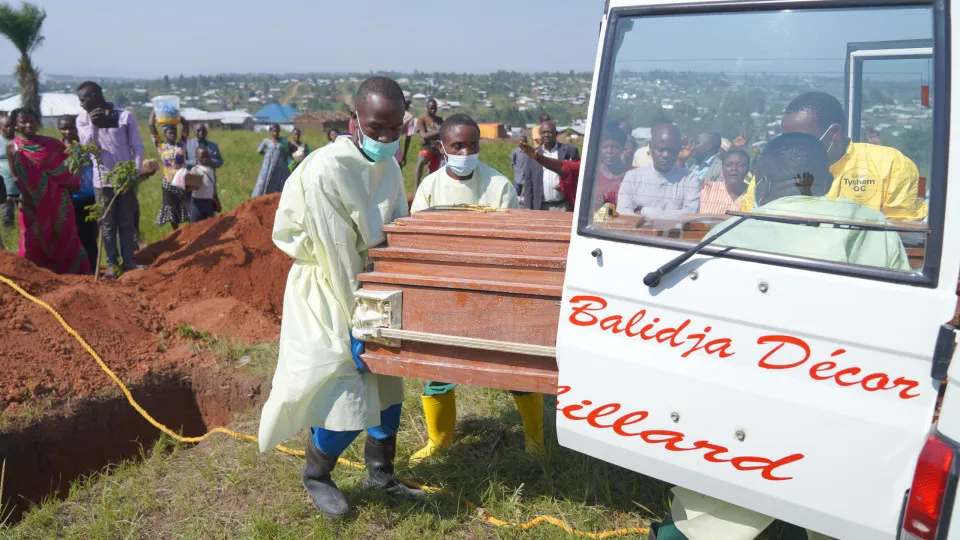 Ébola: RDCongo enfrenta segunda epidemia mais mortal da história