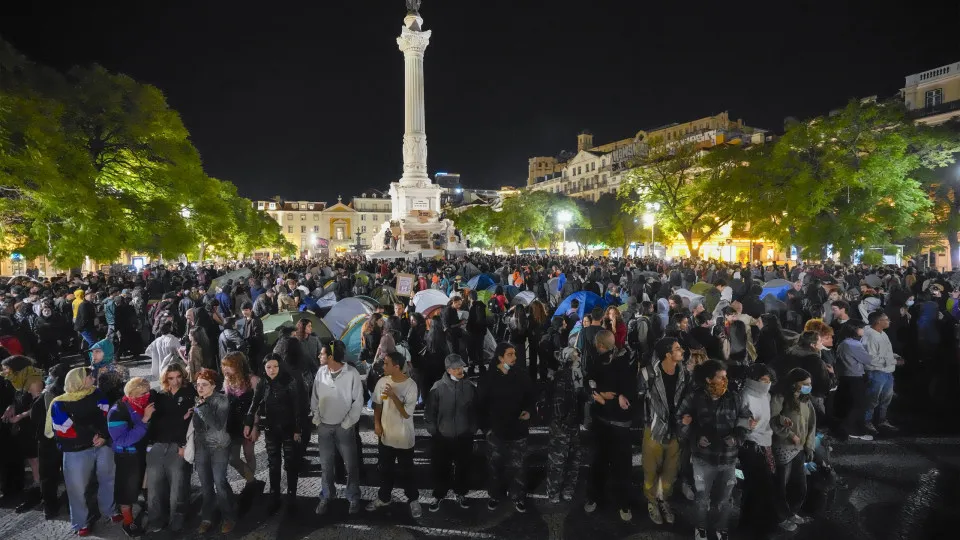 PSP requests air space interdiction to limit drones in Rossio