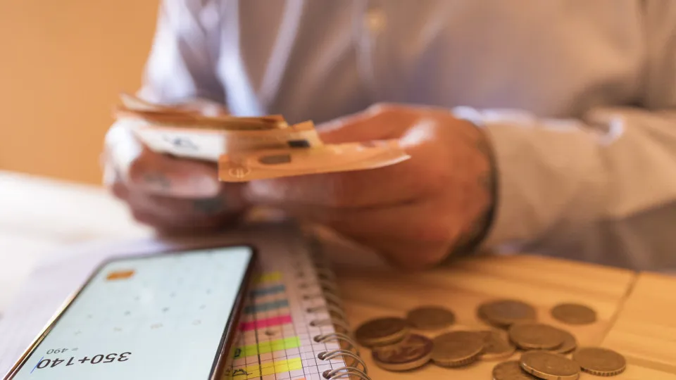 Are you under the VAT exemption scheme and will you exceed the ceiling? What to do