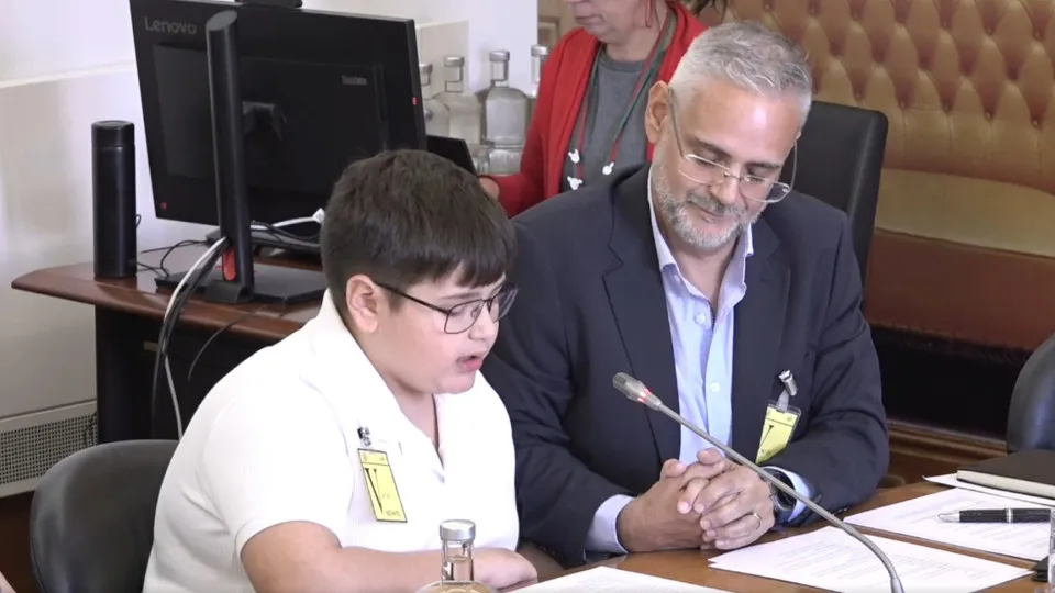 Santiago wins leukemia and speech in RA: