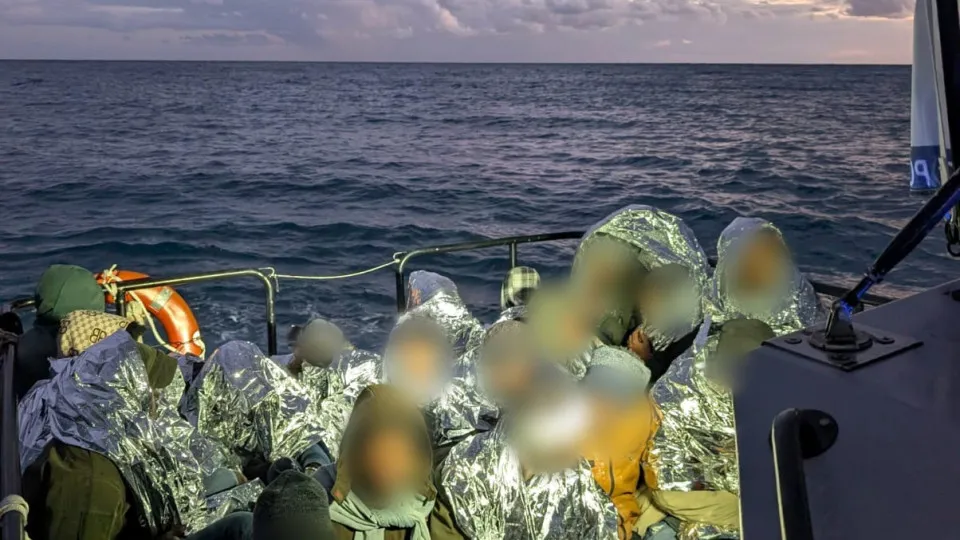 Maritime Police rescues 44 migrants on the beach of the island of Gavdos
