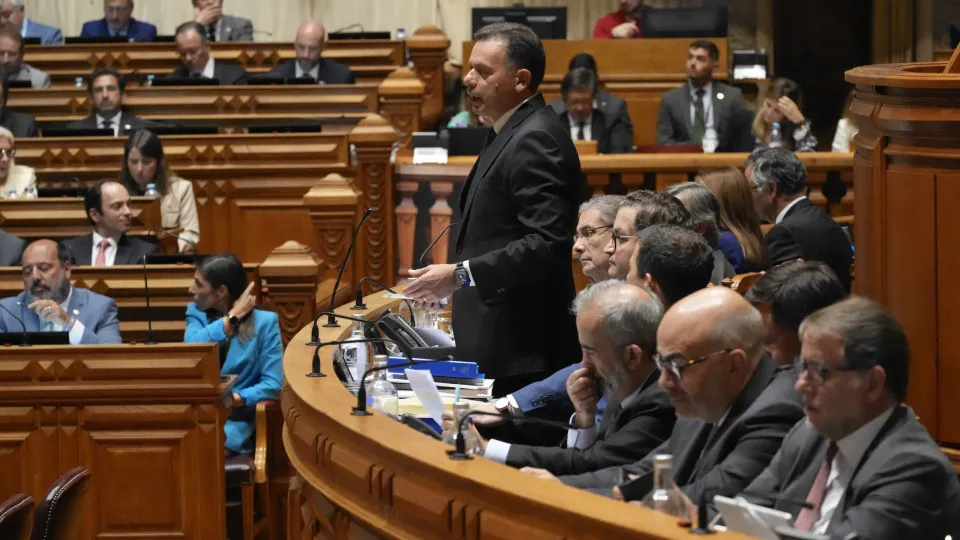 Montenegro accuses Centennial of scaring the country with expense speech